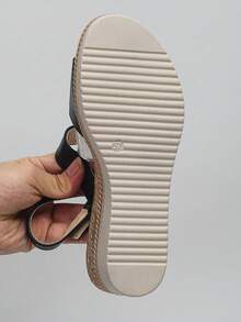 Women's Summer New Outdoor Casual Vacation Style Gold Base Wedge Thick Bottom Sandals, Black Strap Round Toe Slingback Wedge Sandals For Daily Wear - Black - View 6