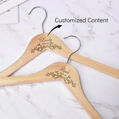 Gepersonaliseerde naam houten dikke kledinghanger, gepersonaliseerde bruidsmeisjeshangers, gepersonaliseerde hanger, trouwhanger, houten gegraveerde hanger, bruidsjurkhanger, trouwnaamhangers, op maat gegraveerde bruidsjurk/bruidsjonker, bruidsmeisjescadeau/moederdag/vaderdag etscadeau