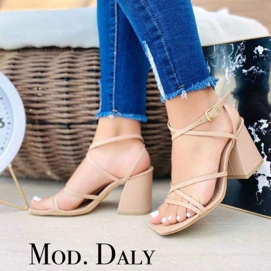 Sandalia Tacón Ancho Alto 6 Cm Tiras Delgadas Punta Cuadrada - Caqui - Ver 1