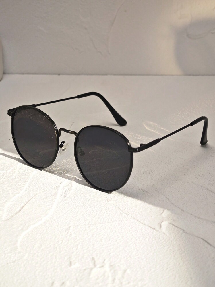 1 قطعة من نظارات الموضة الرجعية الدائرية من البلاس...