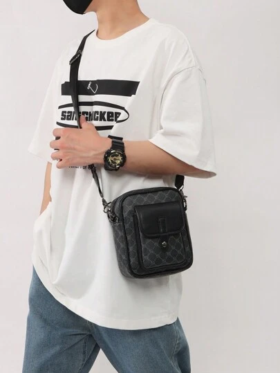 男士休闲小号翻盖斜挎包，迷你邮差包，仿皮单肩手机包适合学院风、街头风、情人节礼物、旅行新生书包秋季 Ba 黑色包徒步旅行礼物学生节日必备包露营单肩包男士冬季返校复古礼品包斜挎包春季复古包学校用品