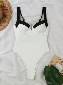 Traje de baño de una pieza con escote en V sexy y bloques de color de la marca Polovedo