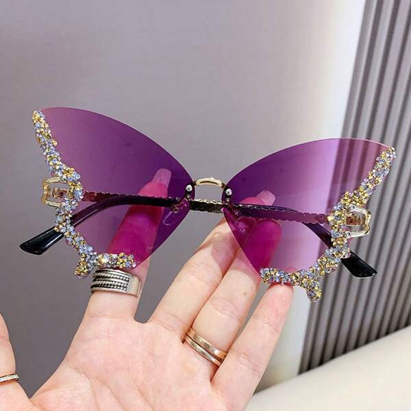 Butterfly-Shaped Pop Street Photo Prom Glasses, Play Cool Outing