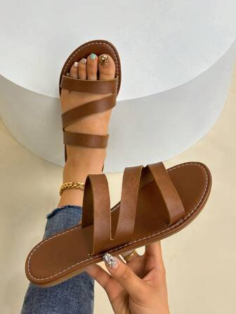 Women's Summer Flat Soft Bottom Slippers, Lightweight & Comfortable Daily Wear Slip-On Slides, Women's Beach Sandals, Platform Brown Slides, Sand Beach Sandals, Thick-Soled Flat Slip-On Shoes For Women, Simple And Modest Brown Flat Slippers For Women