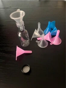 24pcs25 Ml/50 Ml/100 Ml/150 Ml Reusable PET Plastic Empty Wine Bottle Mini Bottles, Equipped With A 5 Cm Small Funnel And Perfect Carton Packaging, To Ensure The Of The Product During Transportation, Equipped With Gold/Black/Silver Three Color Optional Screw Aluminum Caps, Mini Wine Bottle