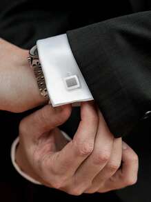 1 Pair Vintage Thick White Enamel Cufflinks, Classic Accessory For Men's Suits, Shirts, Business & Party Attire - White - View 2