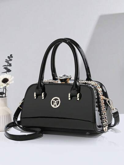 PLANEE Lightweight Business Casual Metal Simple Rhinestone Steel Clip Square Bag, Portable Shoulder Crossbody Bag Women's Handbag Mobile Phone Bag Clutch Bag Wallet Party Dinner Bag, Glossy Surface, Large Capacity, Casual Versatile Style Birthday Gift Detachable Shoulder Strap For Teen Girls Perfect Bag For Office, College, Work, Business, Commuting, Outdoor, Travel, Outing, Fashion, Punk And Street Wear For Female College Students, Rookies And White-Collar Workers, Best Mother's Day Gifts Ever , Mum Gifts, Old Money