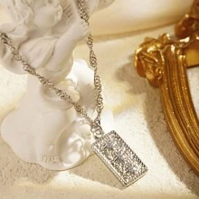 Colar com pingente geométrico banhado a ouro 18K para mulheres, gargantilha de aço inoxidável com design simples e moderno de estrela de 8 pontas e strass, adequada para uso diário e no Ramadã