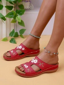 Summer New Hollow Flower Embroidery Wedge Sandals, Roman Thick-Sole Slip-On Slippers For Women, Soft Bottom Round Toe Vintage Creative Casual Fashion Breathable Slipper