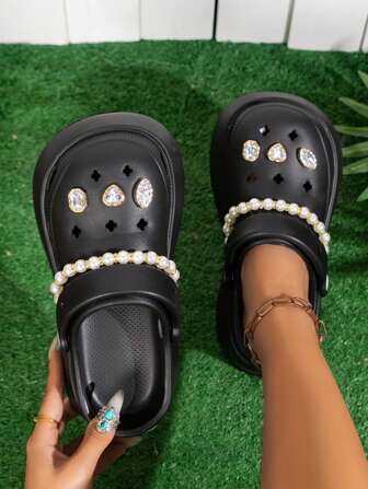 Women's Mary Jane Pearl Chain Hole Shoes, Fashionable Flat Slippers For Indoor/Outdoor Use, Waterproof Hollow-Out Design Thick Bottom Slipper For Home And Summer, Height Increasing