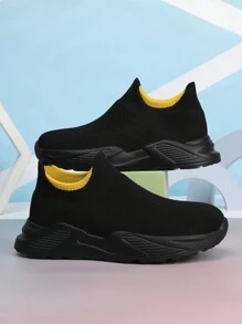 透氣柔軟底面男童跑步鞋，針織彈性運動鞋適用於兒童