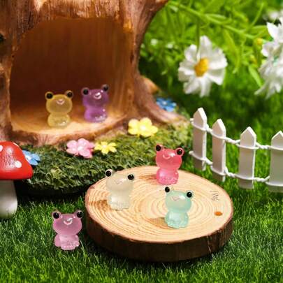 10/20/50Pcs Mini Sapos Estatuetas Luminosas Mini Sapos de Resina Brilham no Escuro Mini Animais de Resina Animais em Miniatura Bonitos Mini Estatuetas de Resina para Paisagem de Musgo Artesanato DIY Modelo Animal para Adolescentes (Cor Aleatória) Sapo, Mini Figuras, Brinquedo de Sapo, Sapo, Mini Figuras, Mini Brinquedos, Sapo, Mini Figuras, Animais de Resina, Sapo, Animais de Resina, Mini Figuras, Sapo, Mini Figuras, Mini Animais de Resina, Sapo, Animais de Resina, Mini Animais