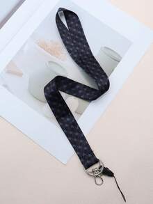 1 pièce Porte-clés lanière à carreaux noirs et blancs pour enseignant pour tenir son badge et clés, joli tour de cou géométrique à triangles pour carte de crédit, passeport, téléphone et accessoires charmants, avec un anneau en métal. D'excellents cadeaux pour les enseignants, étudiants et le personnel.