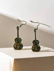 New Arrival Fashionable Wooden Guitar Shaped Earrings