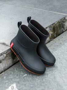 1 par de botas de lluvia cortas antideslizantes de unicolor para mujer, con estilo deportivo, impermeables para excursiones al aire libre, ligeras y fashionables zapatillas de agua