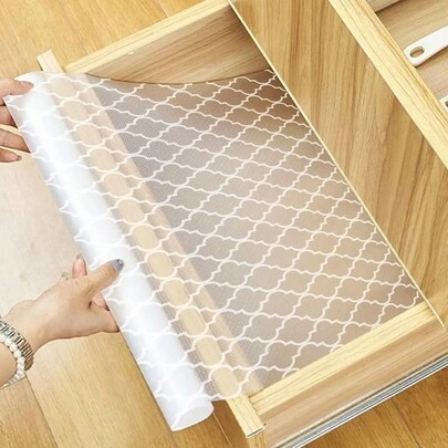 1卷厨櫃白色透明架層墊，無膠抽屜墊，冰箱墊，防滑置物架襯墊，EVA防水櫥櫃墊，適用於浴室廚房餐具室。(11.8*59in)