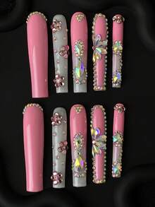 10 pièces Ongles de robe avec strass rose et blanc, 1 pièce Lime à ongles et 1 pièce Colle à ongles. Faux ongles Y2K Spice Girls Super oblongs entièrement recouverts, idéal pour la conception d'ongles DIY, convient aux femmes et aux filles pour les fêtes et les manucures quotidiennes. Fournitures pour ongles