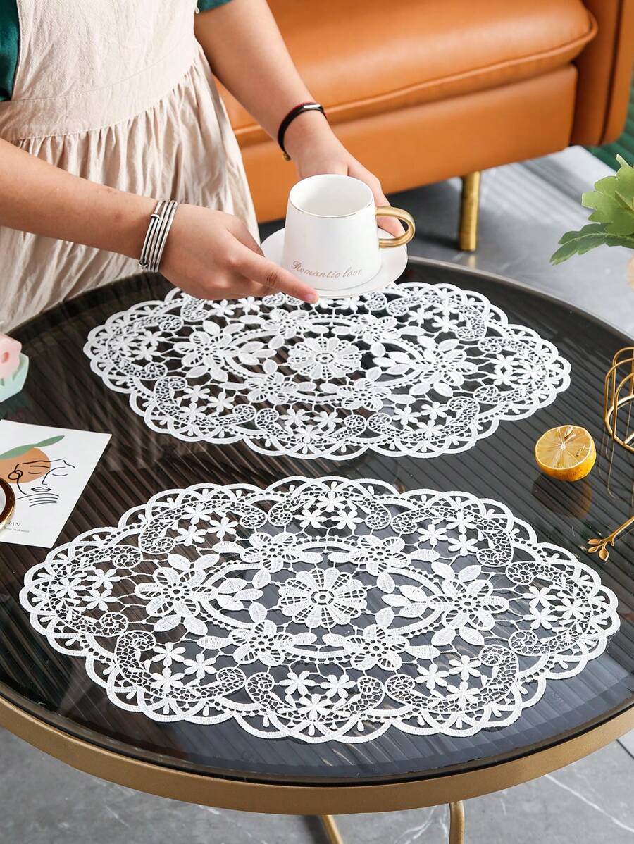 1 cái / 2 cái Miếng lót bàn hình bầu dục thêu ren rỗng, Trang trí phòng ăn nhà bếp, Cách nhiệt, Chống trầy xước, Chống bụi, Thích hợp cho đám cưới, tiệc tùng, quà tặng, sinh nhật, Giáng sinh - trắng - Xem 1