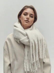 1pc Multi-Colored Women's Solid Plush White Scarf, Thickened Imitation Cashmere, Winter, With Tassels, Soft, Elegant, Fluffy, Slouchy, Romantic, Perfect Gift For Girlfriend Accessories Women