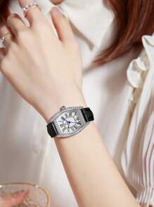 Duolz Quality Diamond Decorated Simple Pu Leather Belt Roman Numeral Women's Waterproof Watch