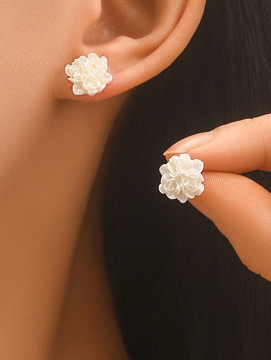 1pair White Flower Unique And Stylish Design Premium Earrings For Women - White - View 1