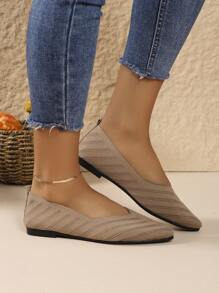 Women's Flat Pointed Toe Knitted Mesh Casual And Comfortable Mesh Shoes