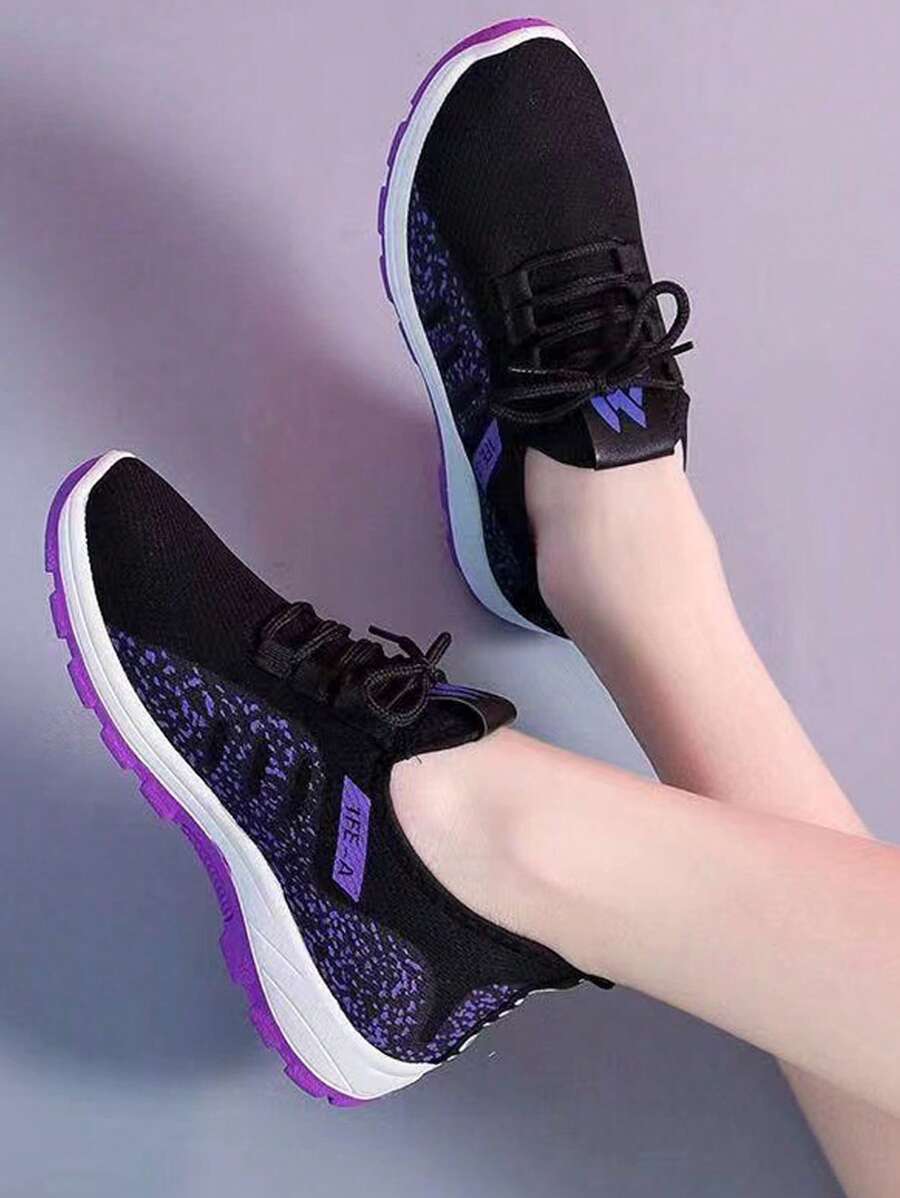 Zapatos De Mujer De Malla Tridimensional Recortada Con Mosca, Zapatillas deportivas de colores sólidos para mujer, zapatillas deportivas transpirables de moda, modelos de pareja zapatillas de colores sólidos con cordones - Morado - Ver 1