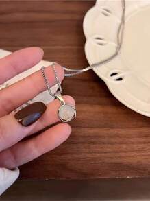 1 pieza Collar de cadena clavícula con dije redondo de cristal rosa con diseño elegante y sencillo al estilo coreano para niñas y mujeres, regalo de joyería