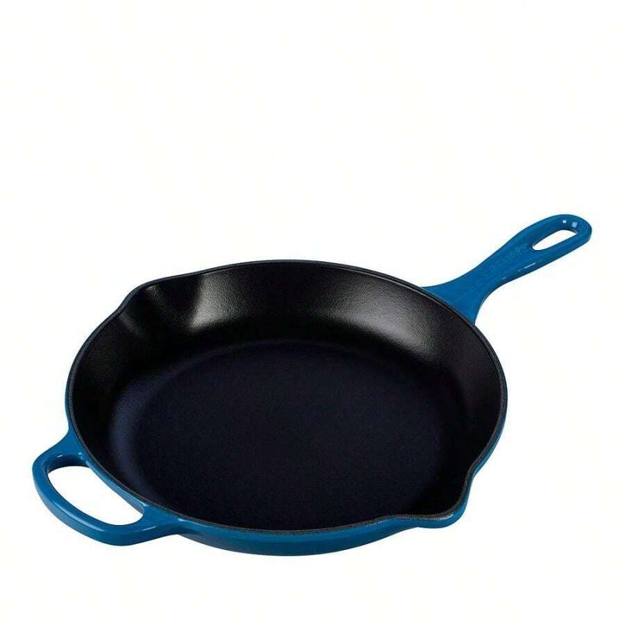 Le Creuset Sartén de hierro fundido de 10.25" de firma - Sal marina - Ver 1