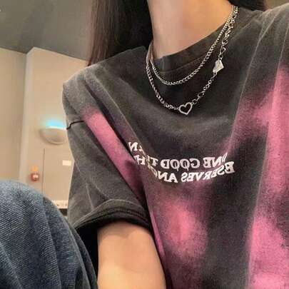 1 件时尚设计双层钛钢链项链，适合女士日常佩戴