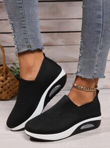 Nuevos zapatos de mecedora de punto transpirables, zapatos casuales antideslizantes para mamá, zapatillas de aire con malla y amortiguación clásicas y de moda para mujer - Negro - Ver 3