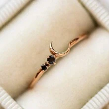 1 anillo delicado con forma de luna y brillantes circonias cúbicas, accesorio de joyería de estilo minimalista para uso diario