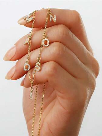 Personal Customized Name Necklaces Micro Inlay Cubic Zirconia Women's Nick Name Necklace Personalized Custom Name Short Stainless Steel Rhinestone Chain Sequins Gold, Silver Stylish, Fall Fashion, Contracted, Simple, Casual, Old Money, Soccer Mom Custom, Personalized, Unique Ideal Gifts For Her Girlfriend, Mom, Family, Friends, Daughter For Anniversaries, For Birthdays, For Daily Wear, For Prom, For Mother's Day, For Valentine's Day, For Graduation, For Weddings,School Supplies,Back To School,School Gift,For Office,For School,For Classroom,For Teacher Gifts,For University,For Colleague,For Dorm Rooms,For Teacher,For Boys And Girls,For Teenagers,Junior High School Students,Middle School Students,High School Senior High School Students,College Students,University Students,Freshman,Sophomore,Underclassmen,Customized Fashion Word Necklaces,Look Glamour,New Year Glamour