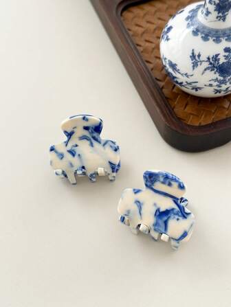 OUSEON 2pcs Blue And White Acetate Small Hair Clips For Women,Non Slip Super Cute Hair Clamp Accessories For Various Hair Type,Fashion Chinese Style Hair Jaw Clips Hair Claws Claw Clips Hair Clamps Hair Clutch Fall Winter Hair Accessories For Women For Vacation Outfits Woman