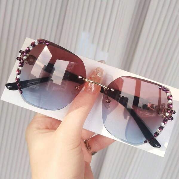 Fashionable Women's Rhinestone Decorated Fashion Glasses, Suitable For Driving, UV Protection, Flattering For Small/Large Faces, Stylish For Photos