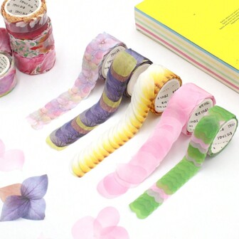 1 pièce/6 pièces Ruban washi en papier floral, options de couleurs et de designs multiples, matériau autocollant amovible pour le scrapbooking DIY, l'artisanat, dans le style japonais. Motifs de lotus, coquelicot, cerisier, rose, succulente, cœur, donut, fruit, flocon de neige, trèfle, lys, clématite, marguerite, fleur (200 autocollants/rouleau)