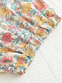 Young Girl Floral Print Round Neck Cap Sleeve Top + Shorts Vacation Set