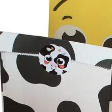 24入組農場主題卡通動物紙印刷糖果袋，牛、羊、馬、雞、豬和狗圖案禮品包裝袋，適用於農場主題生日派對禮袋