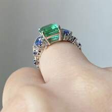 1pc Women's Luxurious Platinum-Color Green Gemstone Inlaid Ring - Silver - View 3