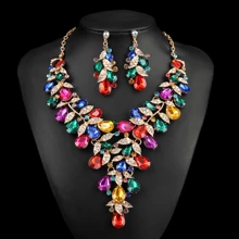 奢华优雅的三件套珠宝套装，镶嵌钻石，包括耳环、项链和手链，适合新娘、婚礼、派对和宴会 - 珠寶套裝 - 查看 6