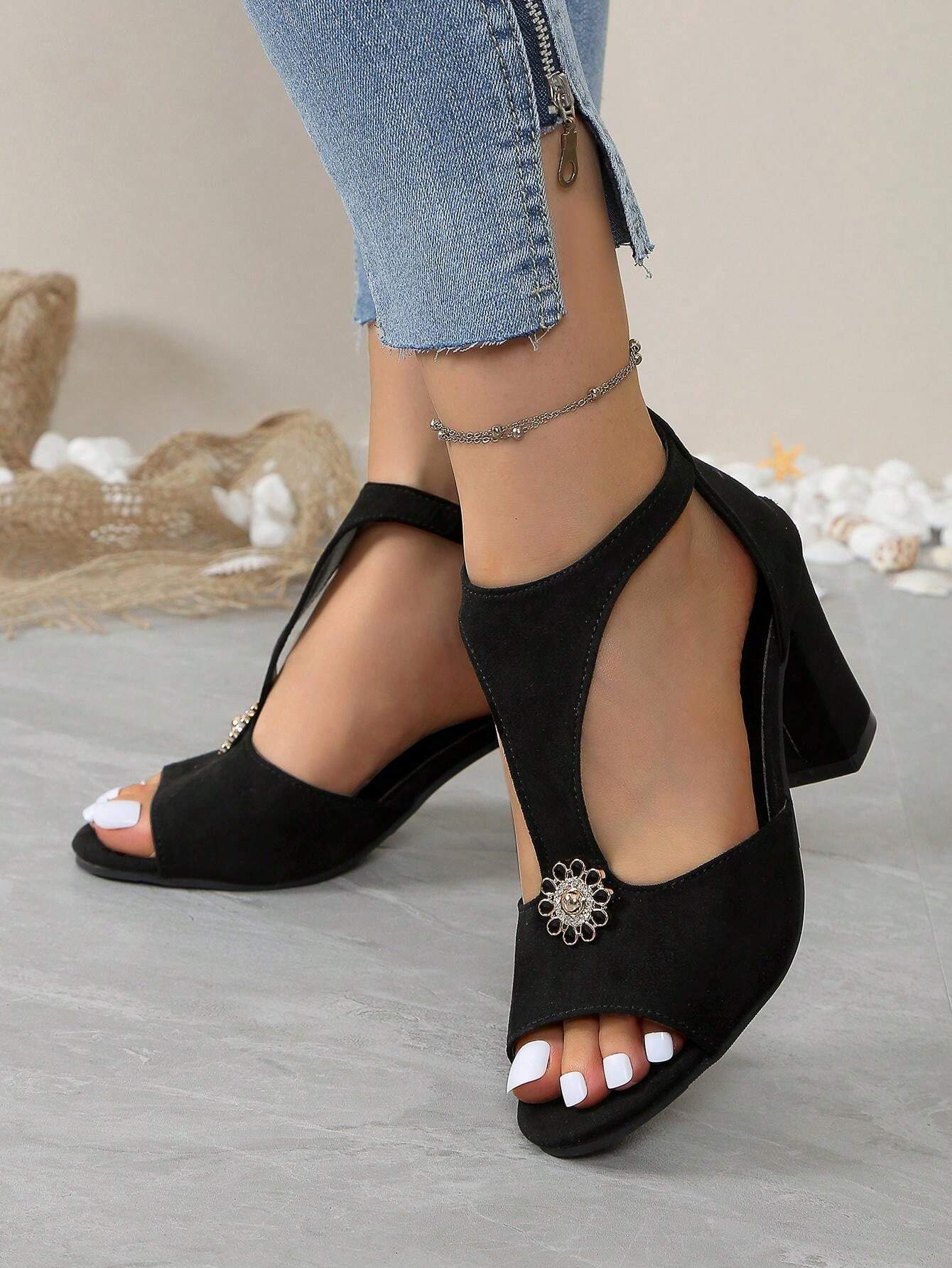 Zwarte leerlook Vizzano sandalen met hoge hak Zwarte leerlook Vizzano sandalen met hoge hak