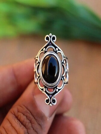 1pc Vintage High-End Black Sapphire Hollow Design Women's Fashion Ring, Perfect For Engagement, Wedding Anniversary And Birthday Gift, Party, Evening