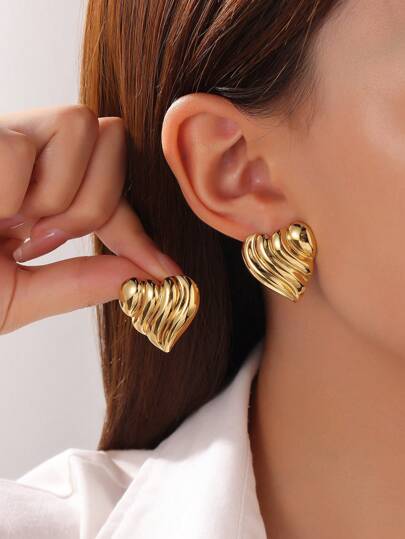 Stylish Heart Shaped Earrings, Gold Stainless Steel Lightweight Elegant Stud Earrings For Women, Fashionable Jewelry For Daily, Party, Casual Wear Valentines,Mom,Mother,Mother's Day,Gift
