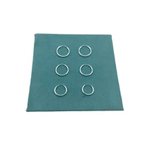 Fine Hoop Earrings - Plateado - Ver 4