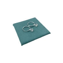 Fine Hoop Earrings - Trong sáng - Xem 2