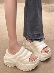 A Pair Of 2024 EVA Material Wedge High Heel Thick Sole Increase Fashion All-Match Round Toe Casual Open Toe Ladies Wedge Sandals, Comfortable, Non-Slip, High Heels, Open Toe, Holiday, Suitable For Casual Wear, Simple Wear, Sexy Style, Elegant Wear, Casual Friday, Casual Party, Leisurely Walk, Daily Wear, Spring And Summer Must-Have, Weekend - White - View 4