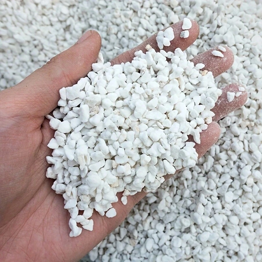 1pack 3-6mm Horticultural Perlite Seedling Potting Soil, 2.5L Soil Conditioner For Gardening, Water Retaining & Aeration - White - View 1