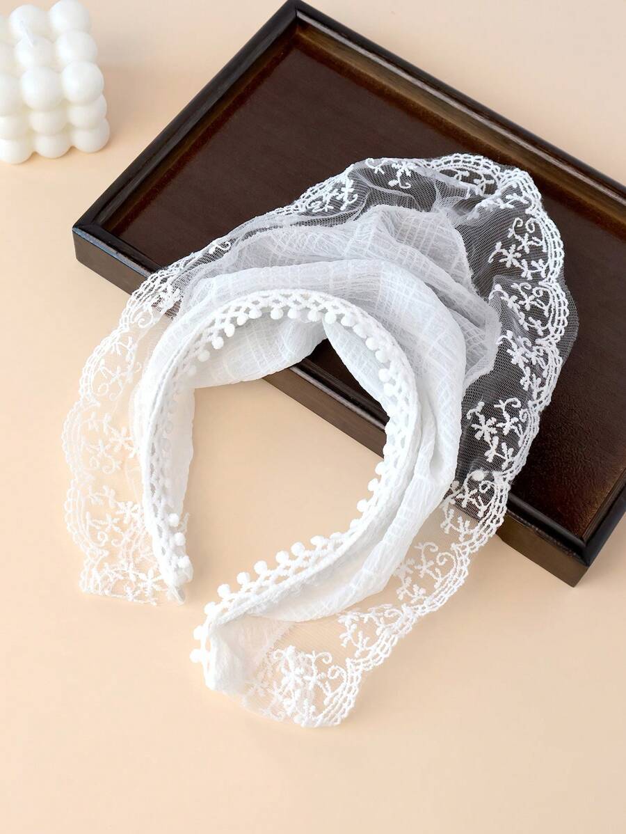 1pc Fresh And Simple Lace Decorated Triangle Scarf Headband - White - View 1