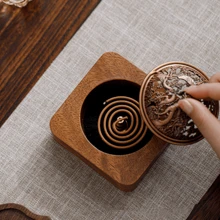 A Solid Color Walnut Incense Burner - Dragon And Phoenix Cover Walnut Zen Tea Ceremony Incense Burner Home Decoration Chinese Style Indoor Agarwood Spice Aromatherapy Hollow With Cover Incense Holder Bottom Gifts Birthday Graduation