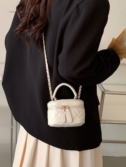 Lightweight Mini Bags, Chain Bags, Quilted Thread Bags, Handbags, Bucket Bags, Suitable For Teen Girls, College Students, And White-Collar Workers, Very Suitable For Offices, Universities, Work, Commuting, Outdoor Activities, Travel, And Outings